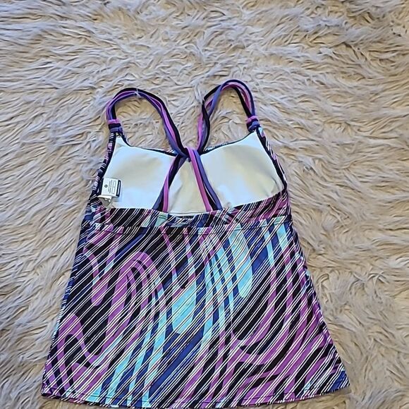 Nike women's purple, blue and black tankini swimsuit top size 8‎ - Picture 4 of 5